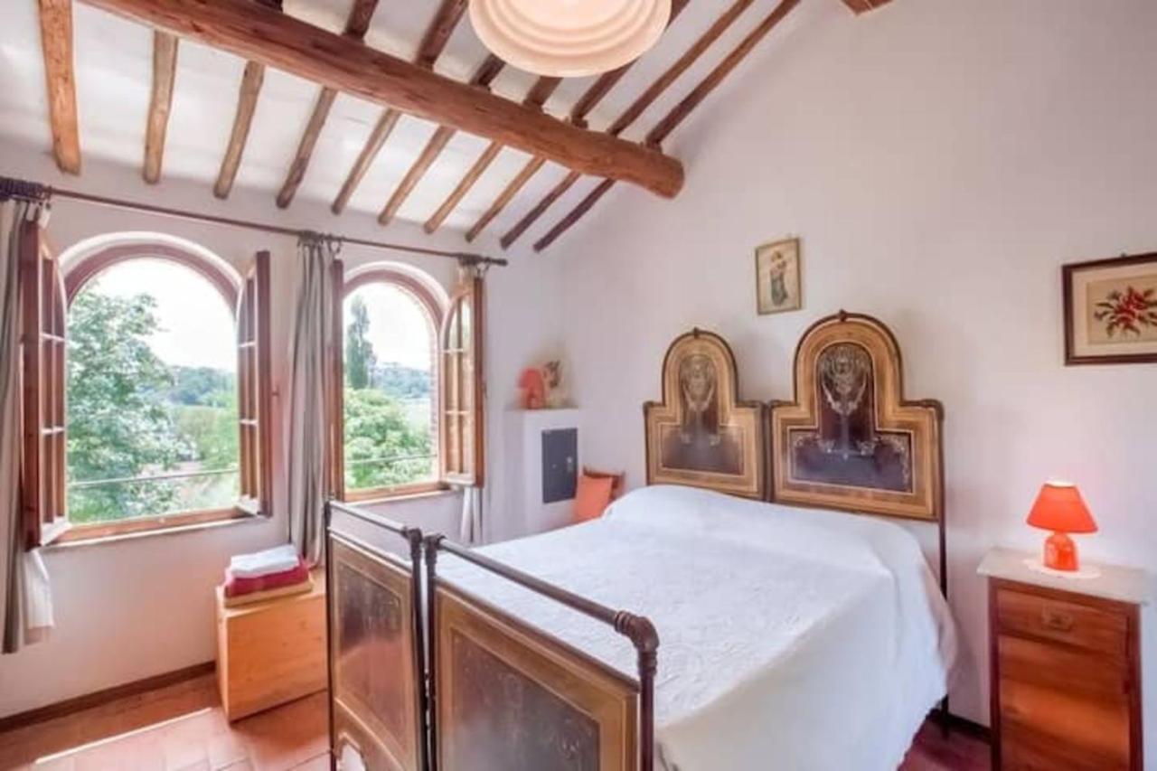 Agriturismo Podere Caggiolo - Swimming Pool & Air Conditioning Marciano della Chiana ภายนอก รูปภาพ
